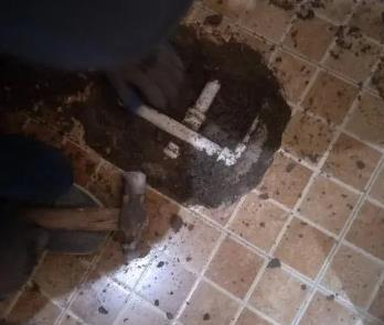 平山卫生间漏水维修公司为您分享下卫生间渗水如何处理及注意事项
